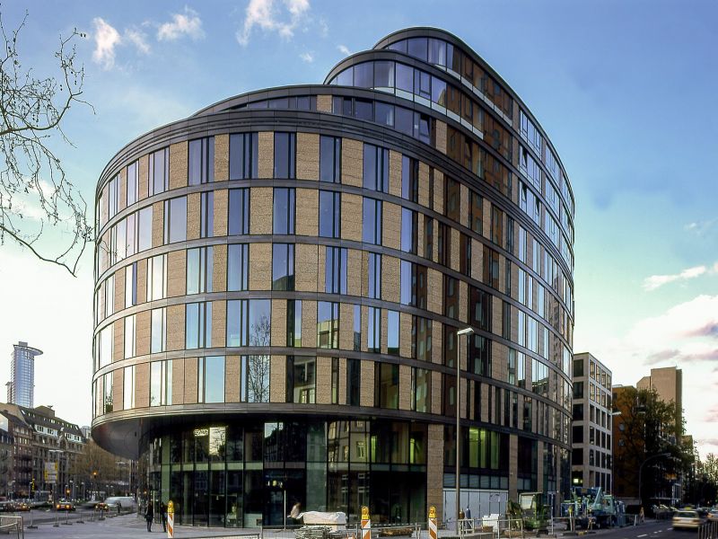 BREEAM Bestandszertifizierung – Nachhaltige Bestandsgebäude - Zertifizierung, Oval, Frankfurt